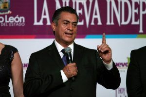 Jaime Rodríguez Calderón, El Bronco, tomó protesta como gobernador de Nuevo León