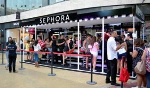 Vista general del  Beauty Fair Tour 2016 como parte de los festejos del 5to. Aniversario  de Sephora   en México   con un magno evento en Calle corazón  ubicado en  Playa del Carmen