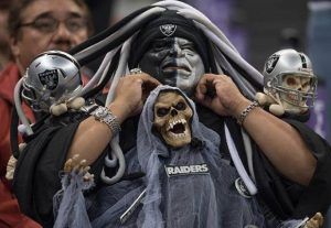 21135 26211116JDI_NFL_TEX_RAI_FANS