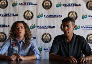 Iris Mora Vallejo, presidente deportivo de Inter Playa del Carmen, presentó a Narciso Morales Lastra como su nuevo entrenador.