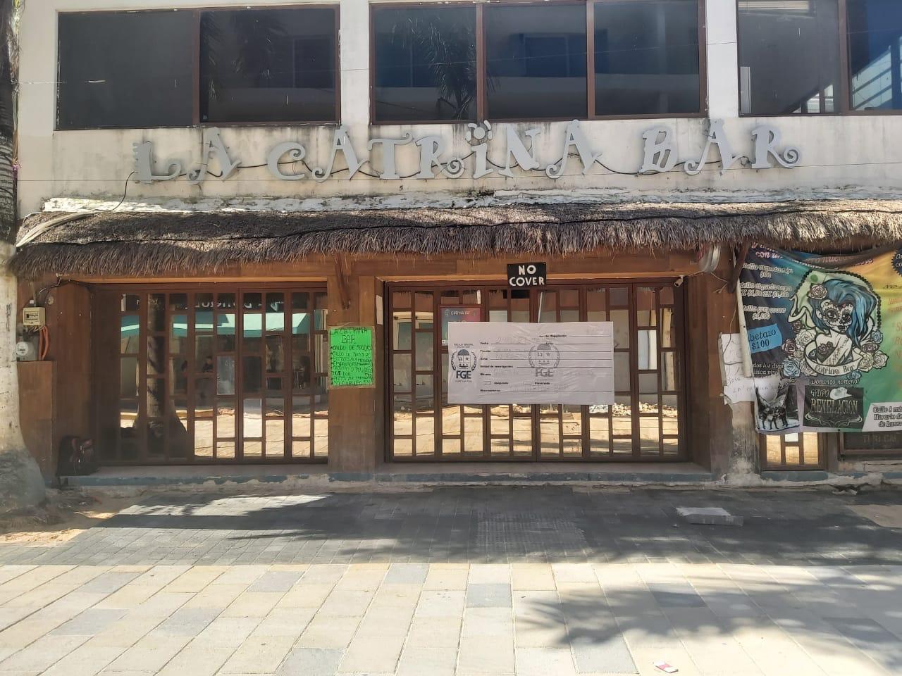 Aseguran el bar “La Catrina” porque meseros golpearon a clientes - La  Pancarta de Quintana Roo