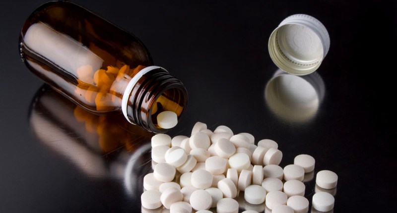 Frasco con pastillas
