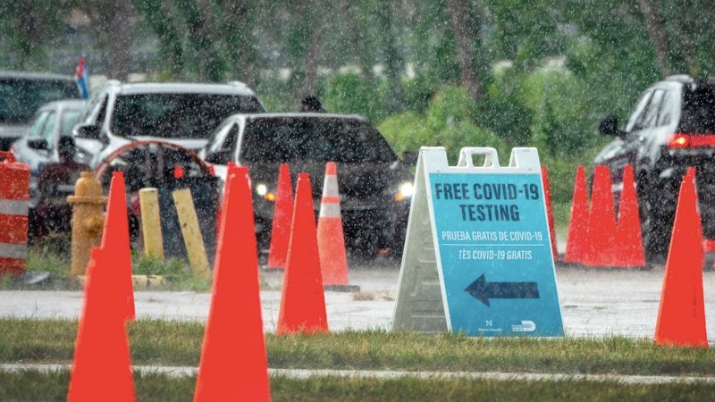 EE.UU. alcanza promedio de 100 mil contagios diarios de COVID-19. Foto de EFE