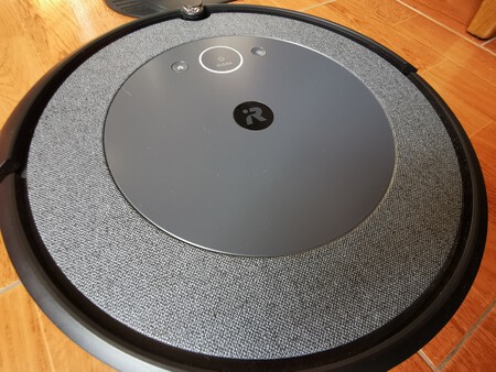 Probamos El Roomba I3 Esta Es La Prueba De Que Los Robots De Limpieza Cada Vez Son Mas Baratos Aunque Siguen Sin Ser Para Todos