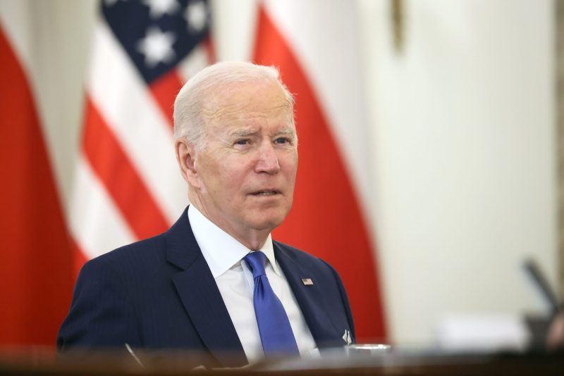 Biden llama "carnicero" a Putin tras reunión con refugiados en Polonia. Foto de EFE