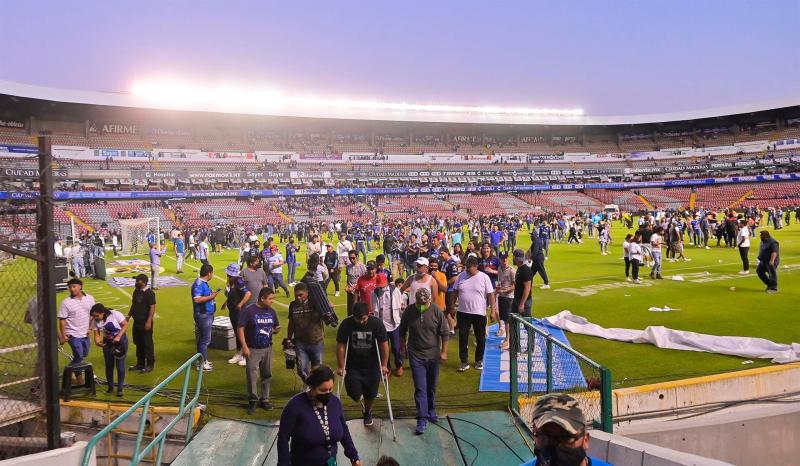 enfrentamiento en el estadio corregidora de querétaro