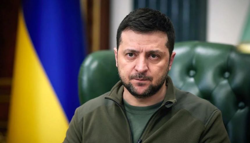 ¡Enorme! Vende figuras de Lego de Zelenskyy y logra recaudar 16K para Ucrania