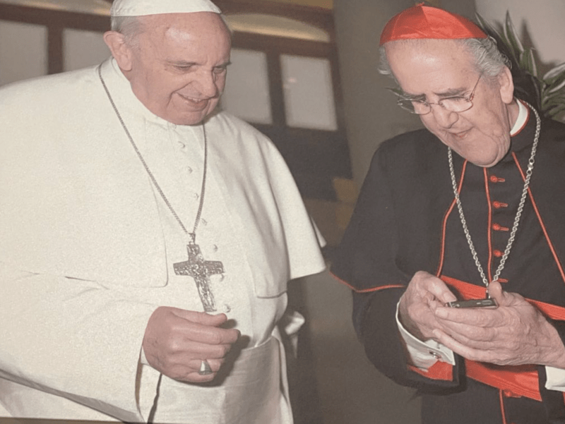 papa francisco y cardenal javier lozano barragán