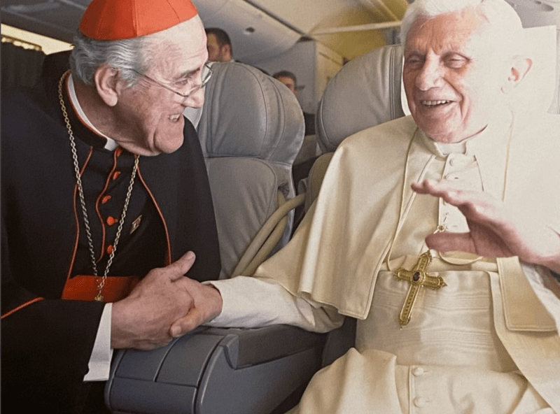 Cardenal Javier Lozano Barragán y Benedicto XVI