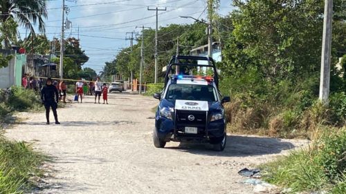 Encuentran cuerpo “embolsado” en camino de terracería de Cancún