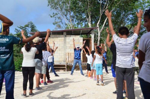 Niñas y niños de los Sauces se divierten en el Segundo Festival Deportivo en tu Escuela