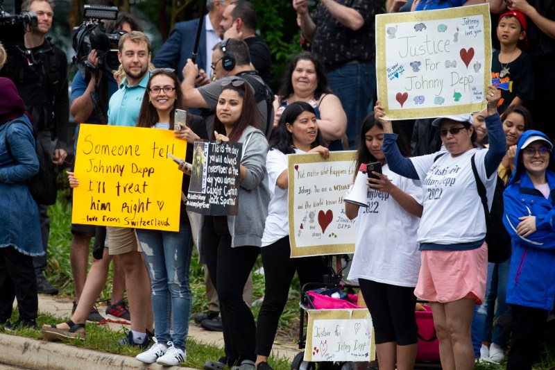 Inician las deliberaciones del jurado en el juicio entre Johnny Depp y Amber Heard