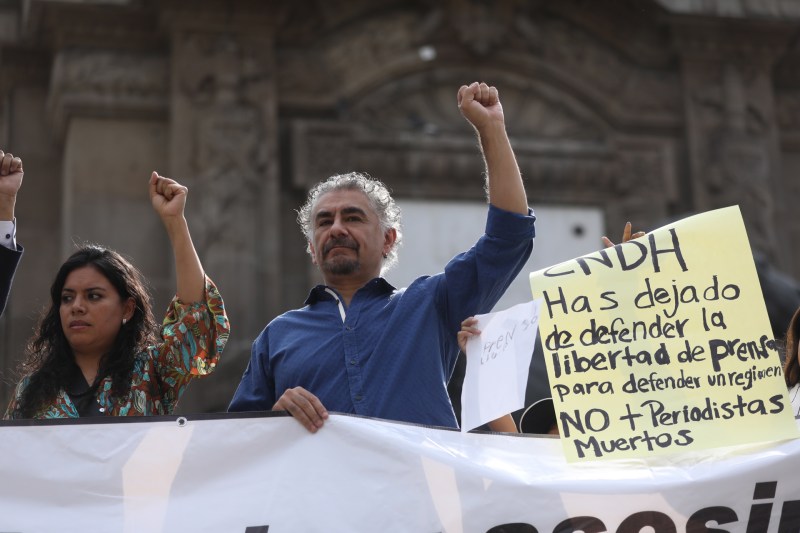 Periodistas protestan en Ciudad de México ante ola de violencia contra la prensa