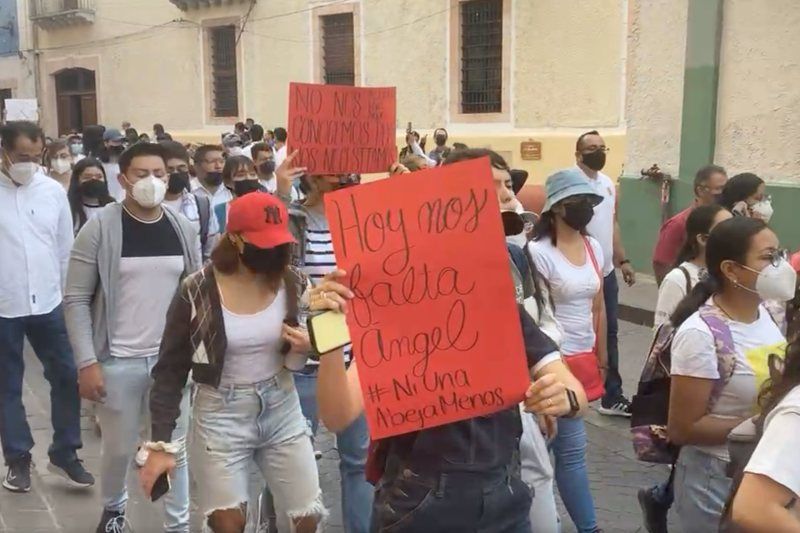 Universidad Guanajuato protesta Edith Ángel Yael