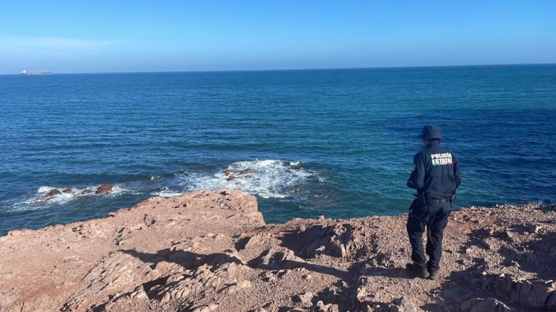 Volcadura de embarcación en Guaymas deja siete muertos y un desaparecido. Foto de Protección Civil Sonora