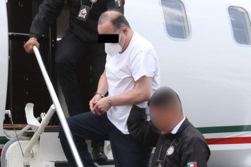 Inicia audiencia contra exgobernador César Duarte