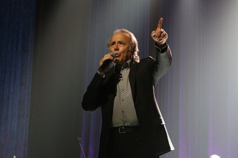 Joan Manuel Serrat
