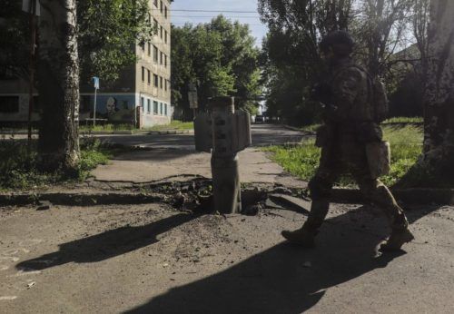 Ucrania reporta 10 mil soldados muertos desde el inicio de la invasión rusa