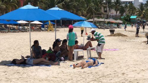 Esperan hasta 12 mil bañistas diarios en las playas de Solidaridad en Verano