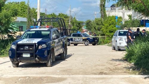 Encuentran cuerpo en camino de terracería en la zona continental de Isla Mujeres