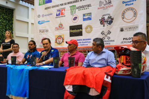 Más de 100 pilotos competirán en la Gran Carrera Internacional de Motocross