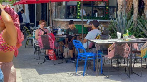 Esperan restaurantes operaciones del 85 y 90% durante el verano