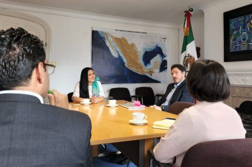 Blanca Merari Tziu estrecha lazos de colaboración con la embajada de México en Reino Unido