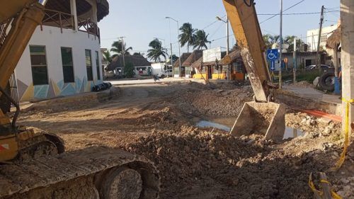 Indiferente el Gobierno de Quintana Roo en atrasos en la obra vial en Chiquilá