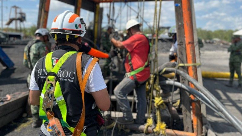 Ejército suma tres descensos al pozo 2 de la mina 'El Pinabete' en Sabinas