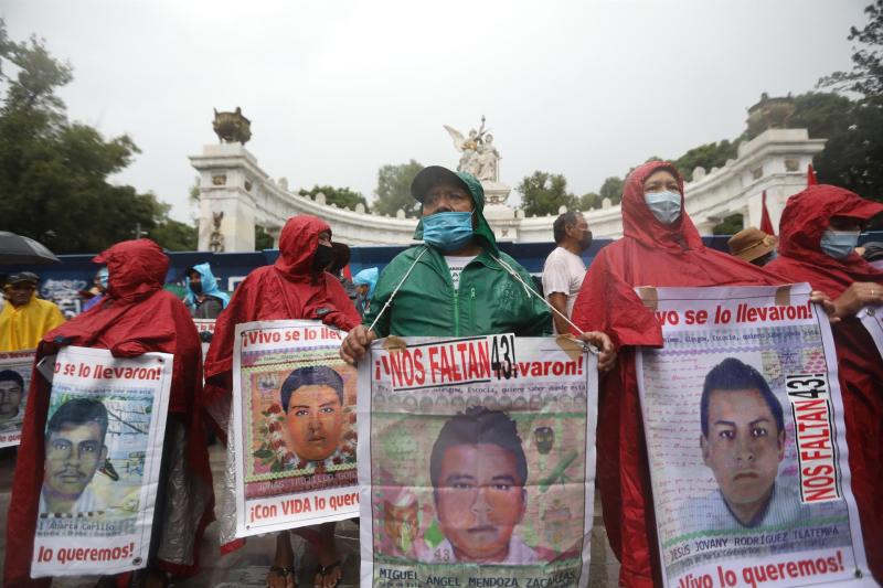 Ayotzinapa marcha CDMX