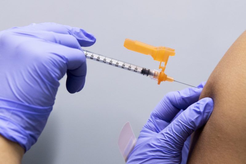 OPS pide un acceso equitativo de la vacuna contra la viruela del mono. Foto de EFE