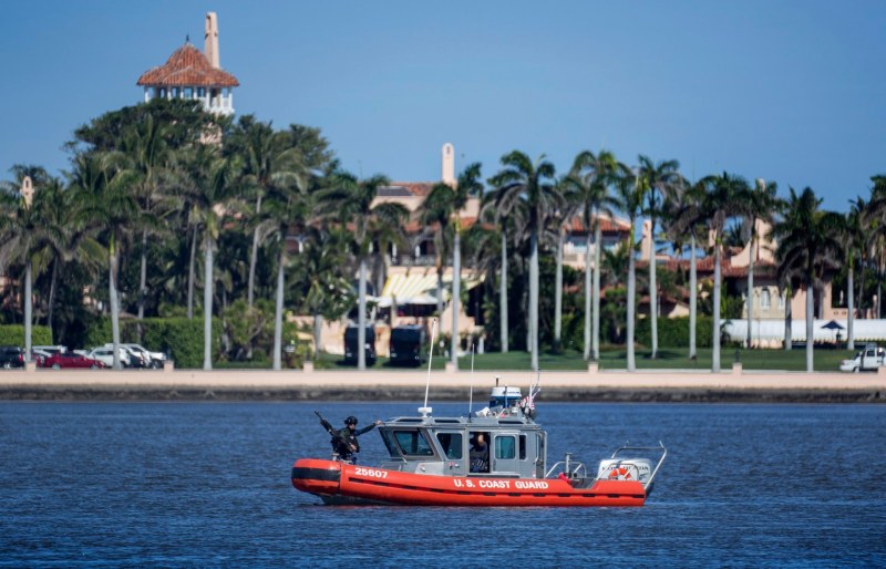 FBI allana Mar-a-Lago, la mansión de Donald Trump
