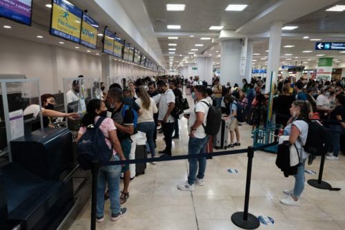 Reporta aeropuerto de Cancún 453 operaciones para este viernes