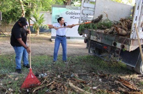 Participan servidores públicos en jornada de limpieza en Leona Vicario