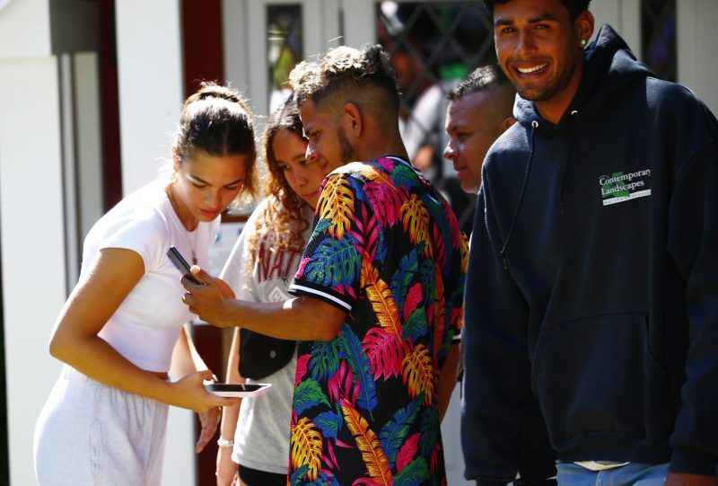 Abogados piden a aerolíneas que transportaron migrantes no destruyan pruebas. Foto de EFE