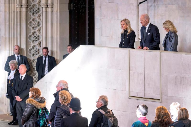 joe biden en funeral de isabel ii