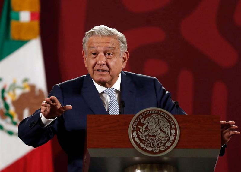 AMLO López Obrador hackeo salud