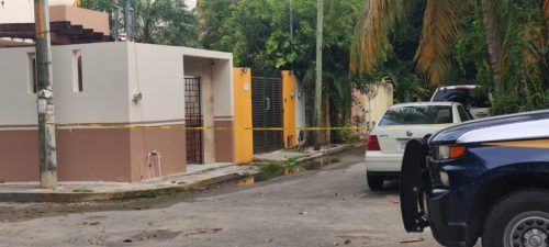Encuentran cuerpo putrefacto en Quintas del Carmen en Playa del Carmen