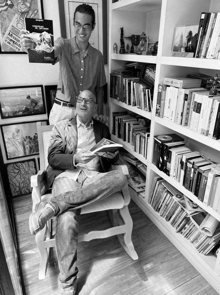Rubén Cortés y Santino. Foto cortesía del autor.