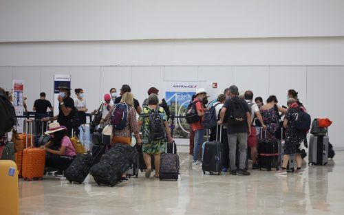 Reporta aeropuerto de Cancún 462 operaciones para este miércoles