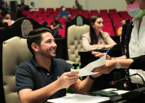 Da XVII Legislatura primer paso para dignificar labor de los bomberos