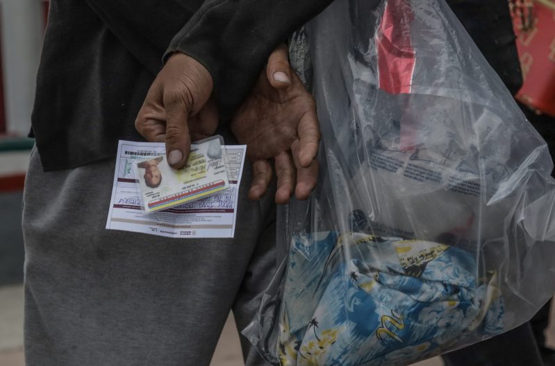 México recibe a los primeros venezolanos deportados por EE.UU.. Foto de EFE