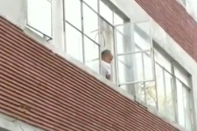 colonia Roma hombre segundo piso