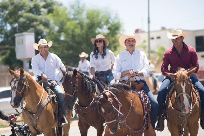 cabalgata ricardo mejía