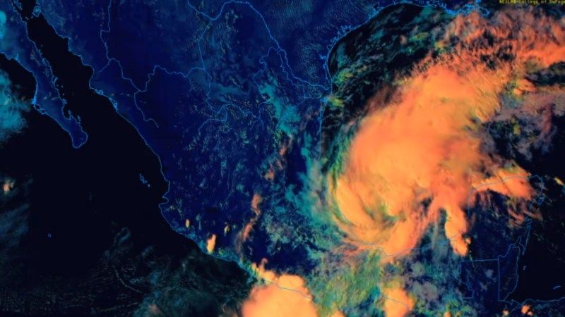 Se forma la tormenta tropical Karl al suroeste del Golfo de México