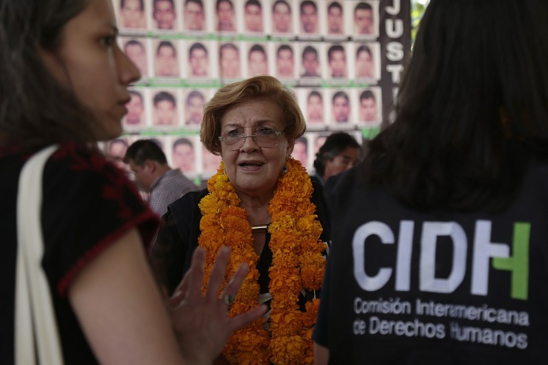 Los integrantes de la CIDH estuvieron en la normal rural Raúl Isidro Burgos de Ayotzinapa, municipio de Tixtla, en el estado de Guerrero. Foto de EFE