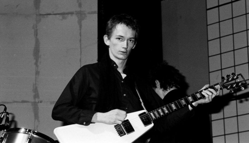 Murió Keith Levene, guitarrista fundador de The Clash y PiL, emblema del punk británico. Foto de Twitter @adthedoor