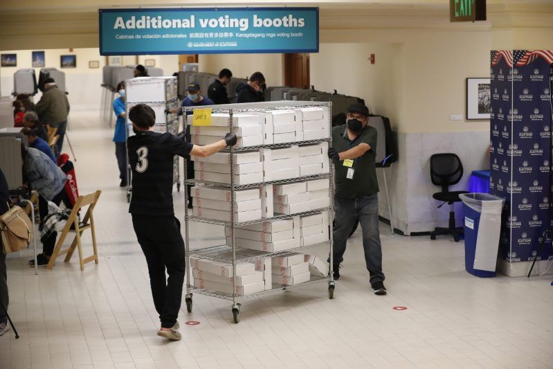 Republicanos arrebatan tres escaños de la Cámara Baja a los demócratas en EE.UU. Foto de EFE