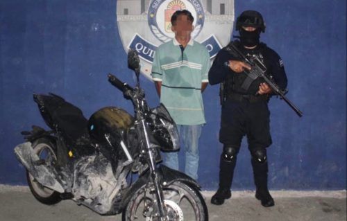 Arrestan a malandro con una motocicleta robada en Cancún