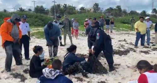 Autoridades mexicanas atienden a balseros cubanos que llegaron a Isla Mujeres